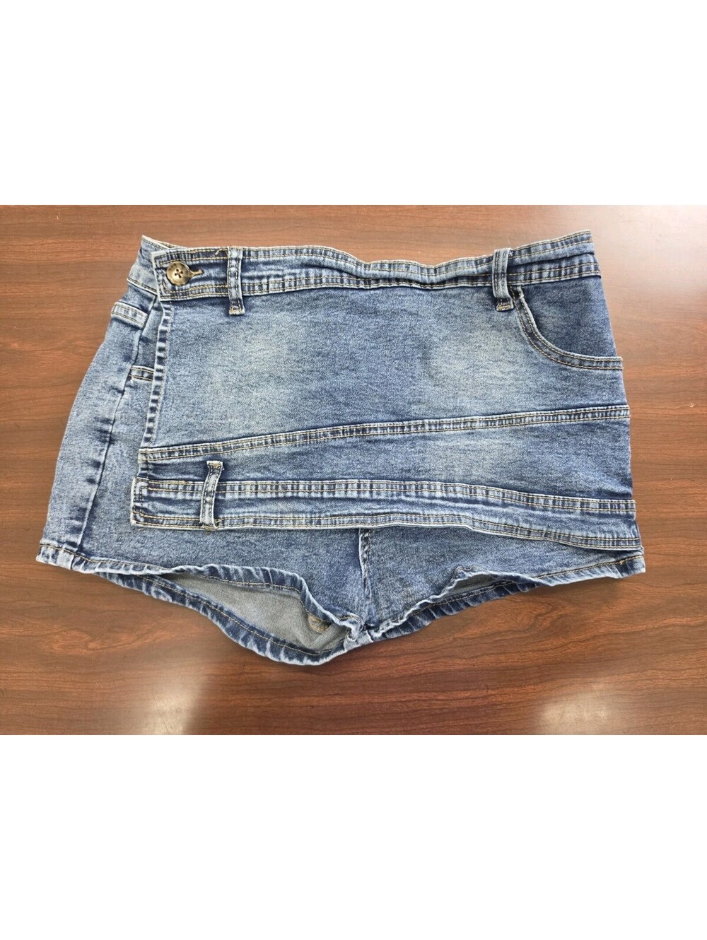 Womens L Blue Wash Denim Shorts Skort Folded Cuff Utility Y2K Boho Indie Sleaze